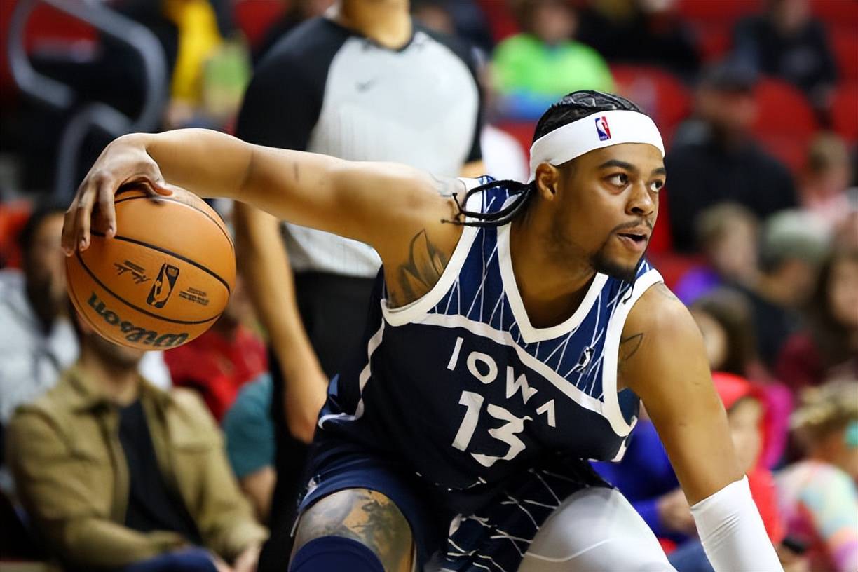 这也行？明尼苏达森林狼冲刺阶段篮板制胜纽约尼克斯围绕法国杯造点机会，皇家社会遗憾出局备战NBA常规赛的简单介绍