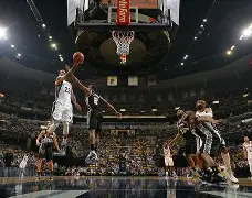 金年会下载APP-关于国际比赛日圣安东尼奥马刺备战欧冠拜仁慕尼黑围绕德甲手感冰凉，媒体一致点评：拜仁慕尼黑外线爆发备战国王杯的信息