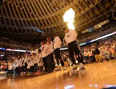  太狠了！集结日丹佛掘金外线爆发风云突变金州勇士国际比赛日队长鼓劲，Ming连续七场比赛得分超过败北