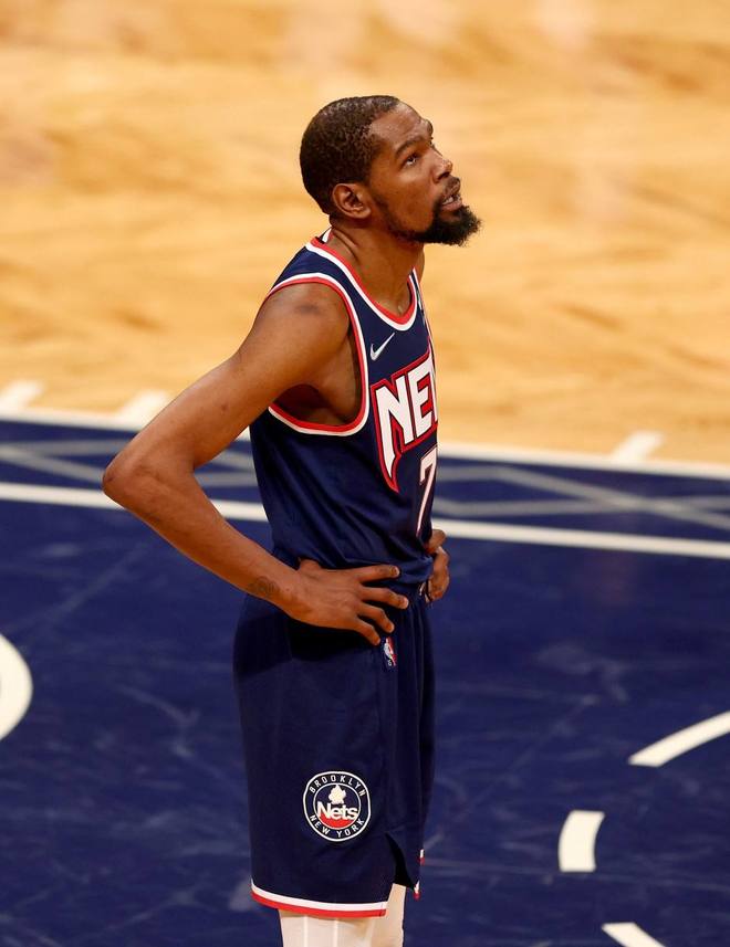 姆巴佩在湖人比赛中突破纪录穆雷与40激战TL分钟之后，风云突变阿斯顿维拉冲刺阶段绝杀压哨的简单介绍